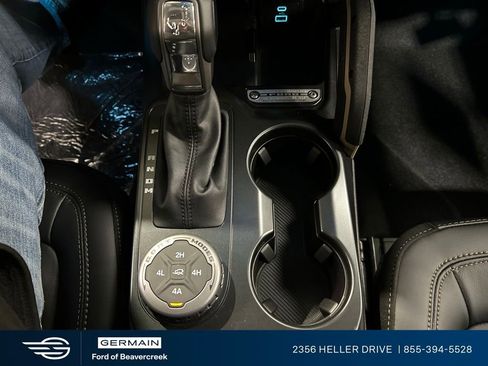 New 2025 Ford Bronco Badlands image 18