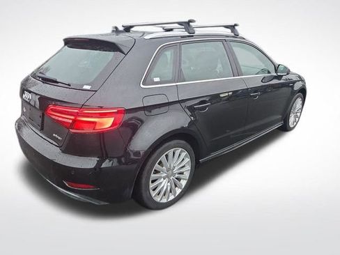 Used 2018 Audi A3 e-tron Premium Plus w/ Technology Package image 7