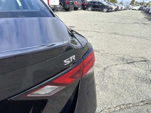 Used 2022 Nissan Sentra SR w/ Electronics Package image 6