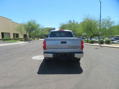 Used 2016 Toyota Tundra SR5 w/ TRD Off Road Package image 12