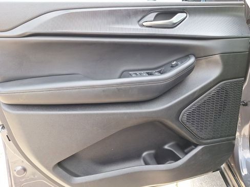 Used 2023 Jeep Grand Cherokee L Limited image 33