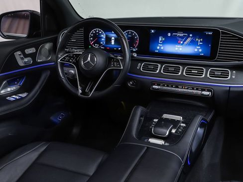 Certified 2025 Mercedes-Benz GLS 450 4MATIC image 14