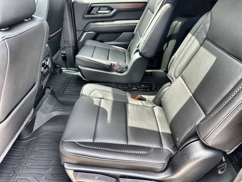New 2026 GMC Yukon XL Denali w/ Sun & Power Step Package RWD image 16