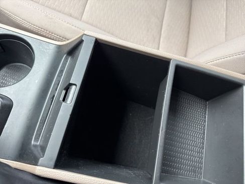 Used 2021 Hyundai Tucson SE image 20