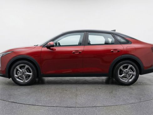 Used 2025 Kia K4 LXS image 5