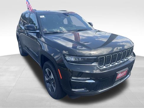 New 2024 Jeep Grand Cherokee Limited 4xe w/ Luxury Tech Group II image 16