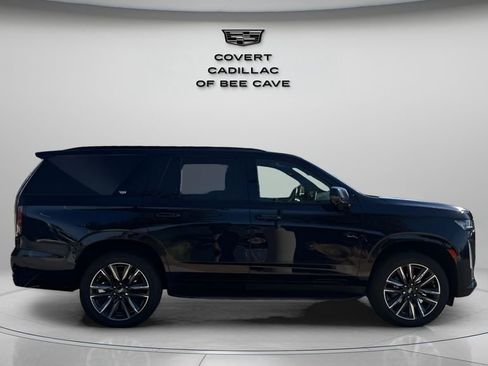 Used 2023 Cadillac Escalade Sport image 11