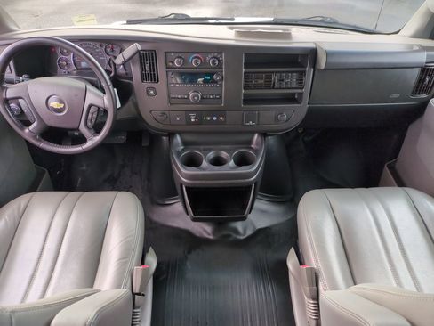 Used 2022 Chevrolet Express 2500 Extended w/ Driver Convenience Package image 13
