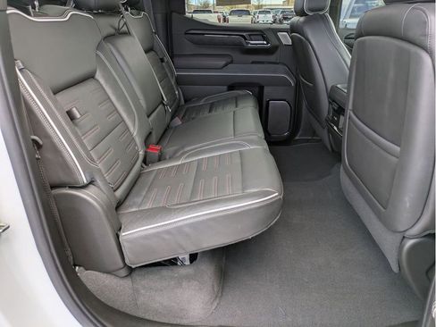 Used 2024 GMC Sierra 1500 AT4X AWD/4WD image 33