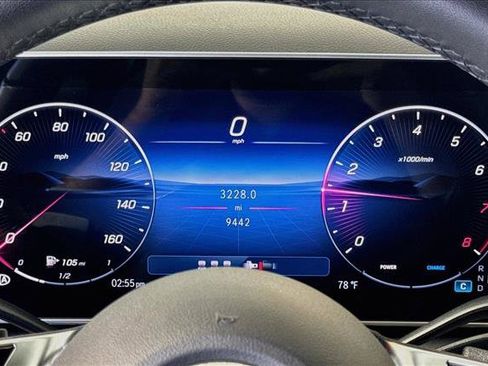 Used 2026 Mercedes-Benz GLC 300 4MATIC image 12