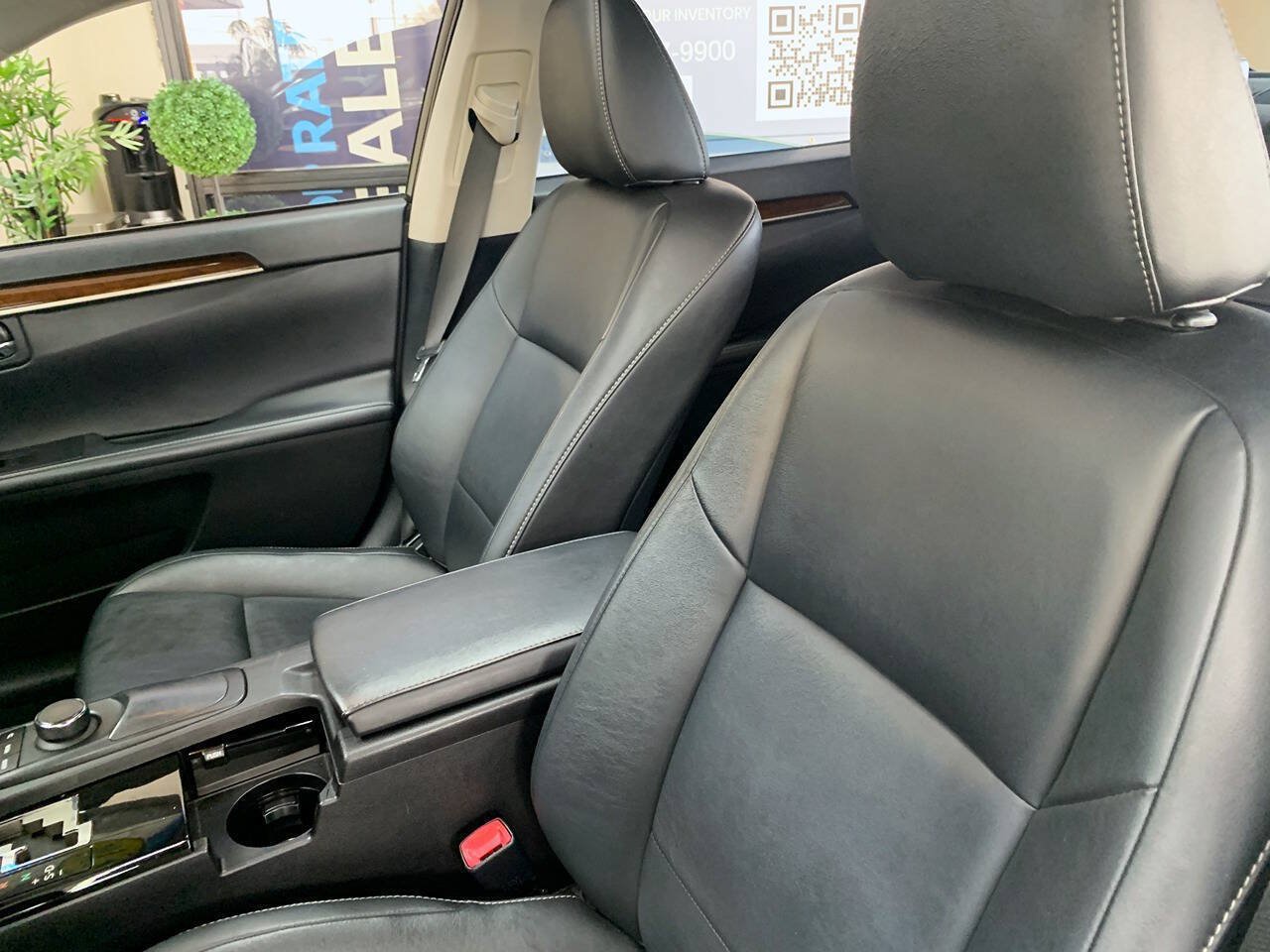 Used 2013 Lexus ES 350 w/ Premium Pkg FWD image 9