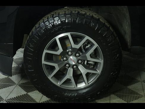 Used 2022 GMC Canyon AT4 image 8