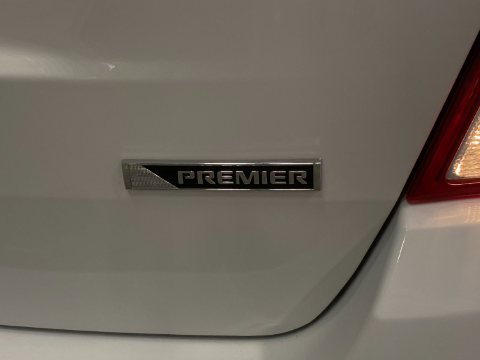 Used 2017 Chevrolet Trax Premier AWD/4WD image 21
