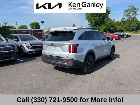 Certified 2021 Kia Sorento S AWD/4WD image 6