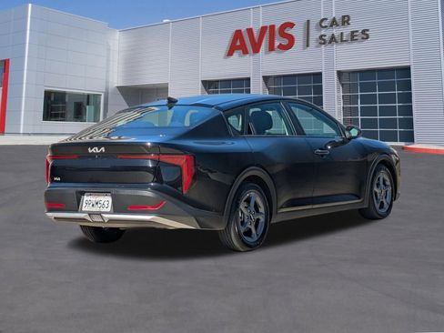 Used 2025 Kia K4 LXS image 6