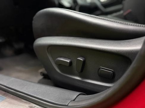 Used 2015 Nissan Rogue SL w/ SL Premium Package image 15