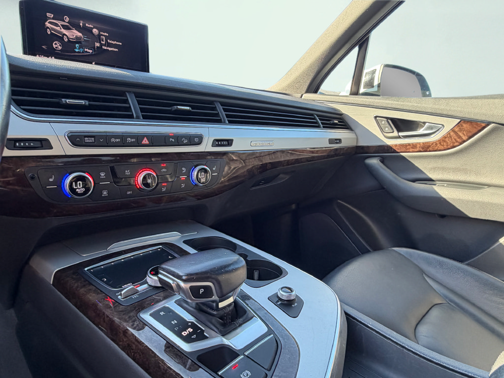 Used 2019 Audi Q7 2.0T Premium w/ Convenience Package AWD/4WD image 23