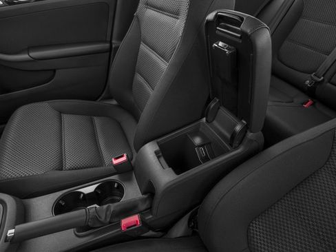 Used 2017 Volkswagen Jetta SE FWD image 15