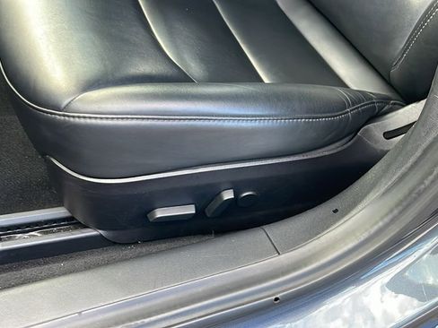 Used 2018 Tesla Model 3 Long Range image 22