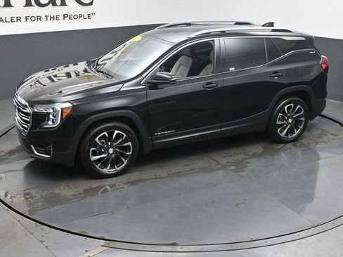 Used 2022 GMC Terrain SLT FWD image 44