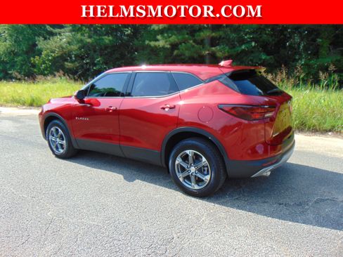 Used 2024 Chevrolet Blazer LT w/ Driver Confidence Package image 4