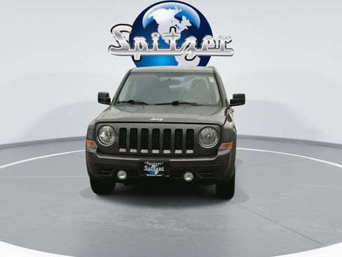 Used 2016 Jeep Patriot Latitude image 4