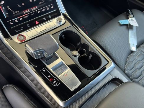 Used 2024 Audi RS Q8 image 35