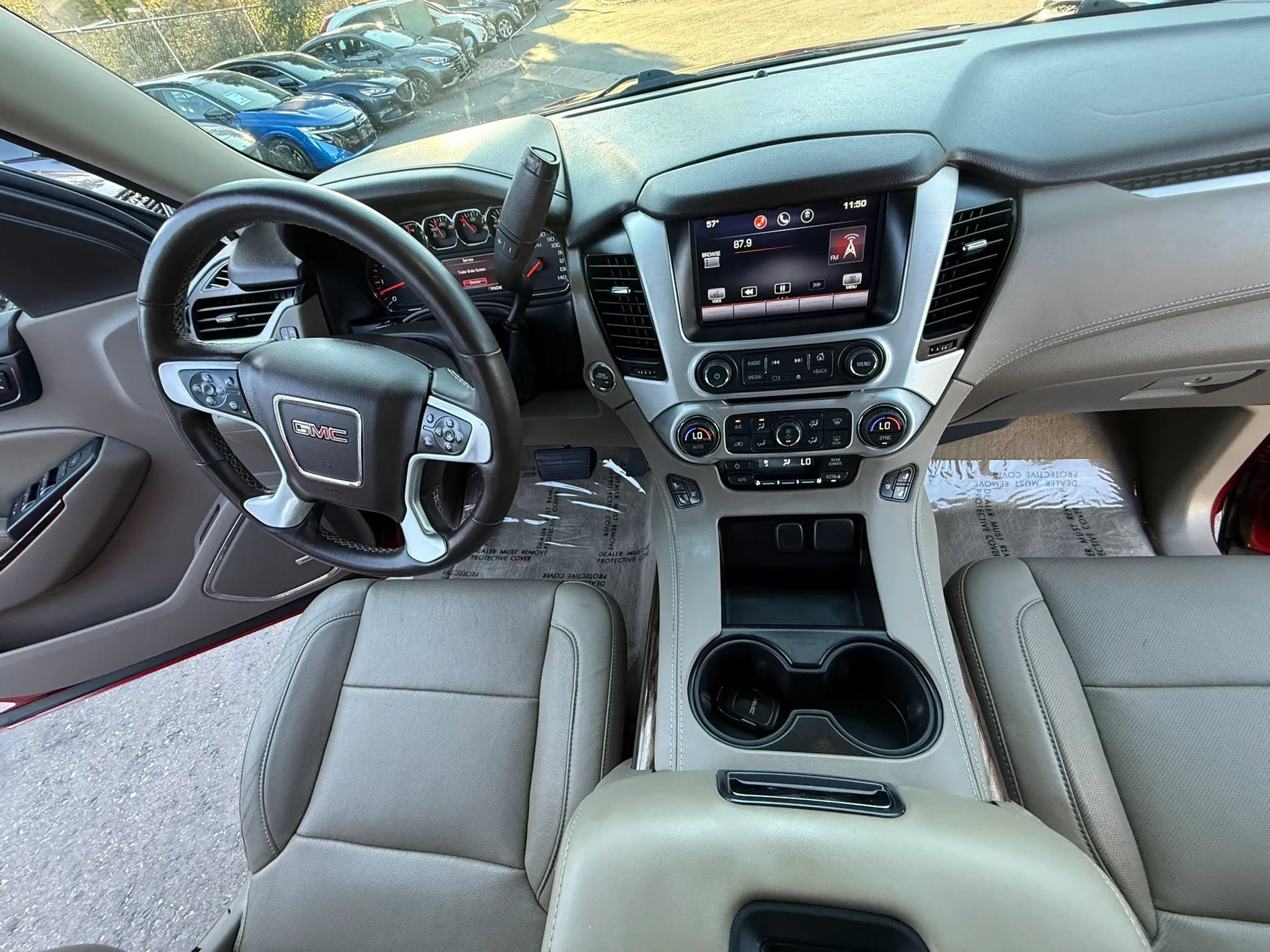 Used 2015 GMC Yukon XL SLT w/ HD Trailering Package AWD/4WD image 39