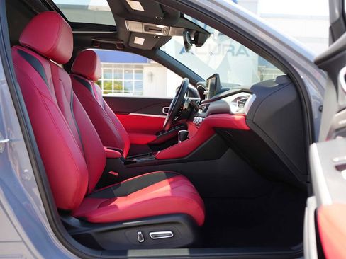 Certified 2026 Acura Integra A-Spec FWD image 33