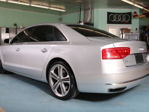 Used 2013 Audi A8 L 4.0T w/ Comfort Pkg image 24