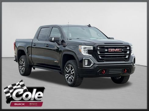 Used 2022 GMC Sierra 1500 AT4 w/ AT4 Preferred Package AWD/4WD image 1