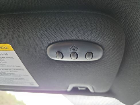 Used 2024 Ford Edge ST-Line image 16