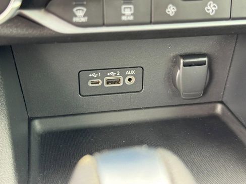 Used 2020 Nissan Sentra SV FWD image 21