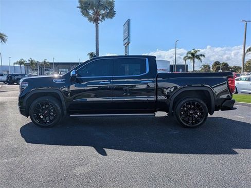 Used 2024 GMC Sierra 1500 Denali image 7