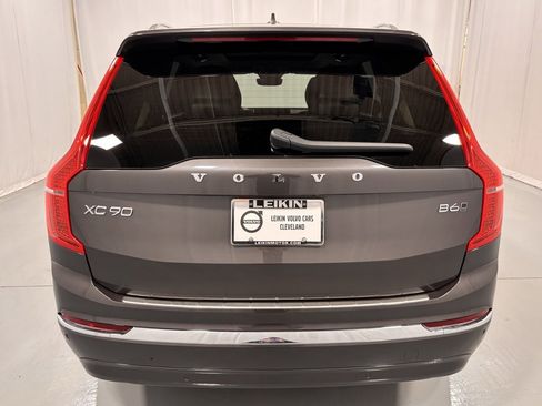 Certified 2023 Volvo XC90 B6 Plus w/ Protection Package Premier image 7