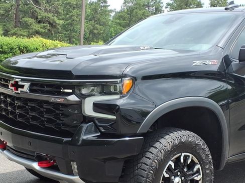 Certified 2025 Chevrolet Silverado 1500 ZR2 w/ Technology Package AWD/4WD image 28