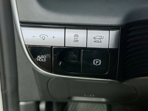 Used 2024 Hyundai Ioniq 5 SEL RWD image 17