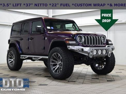 Used 2024 Jeep Wrangler Unlimited Sahara w/ Technology Group AWD/4WD image 1