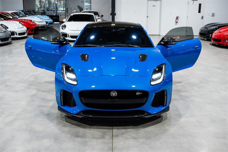 Used 2018 Jaguar F-TYPE SVR AWD/4WD image 35