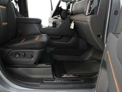 New 2026 GMC Sierra 1500 AT4 w/ AT4 Premium Package AWD/4WD image 25