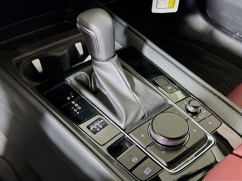 Certified 2025 MAZDA CX-50 2.5 Hybrid w/ Weather Package image 15