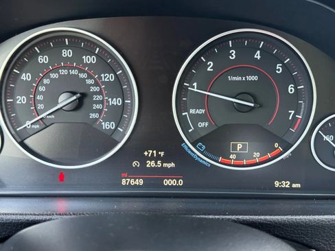 Used 2017 BMW 330i Sedan RWD image 25