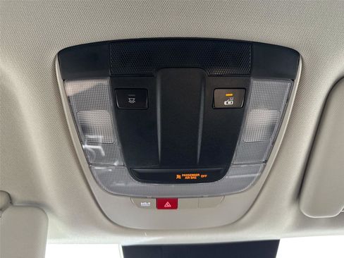 Used 2024 Kia Sportage EX FWD image 6
