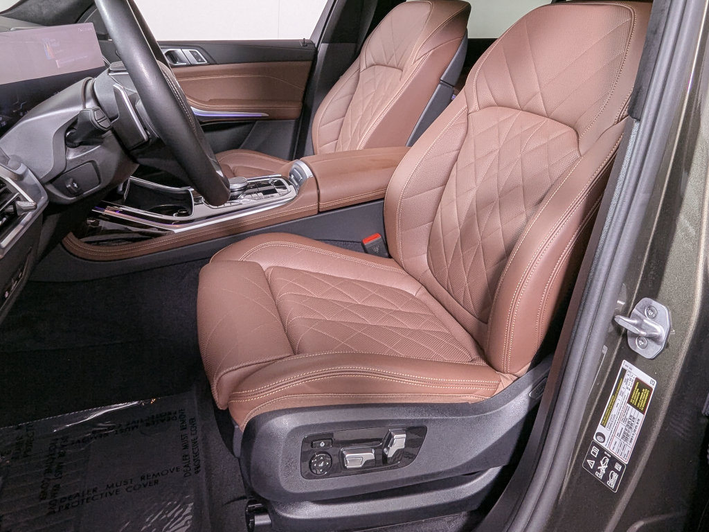 Certified 2025 BMW X7 xDrive40i AWD/4WD image 20