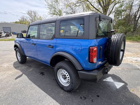 New 2026 Ford Bronco 4-Door AWD/4WD image 4