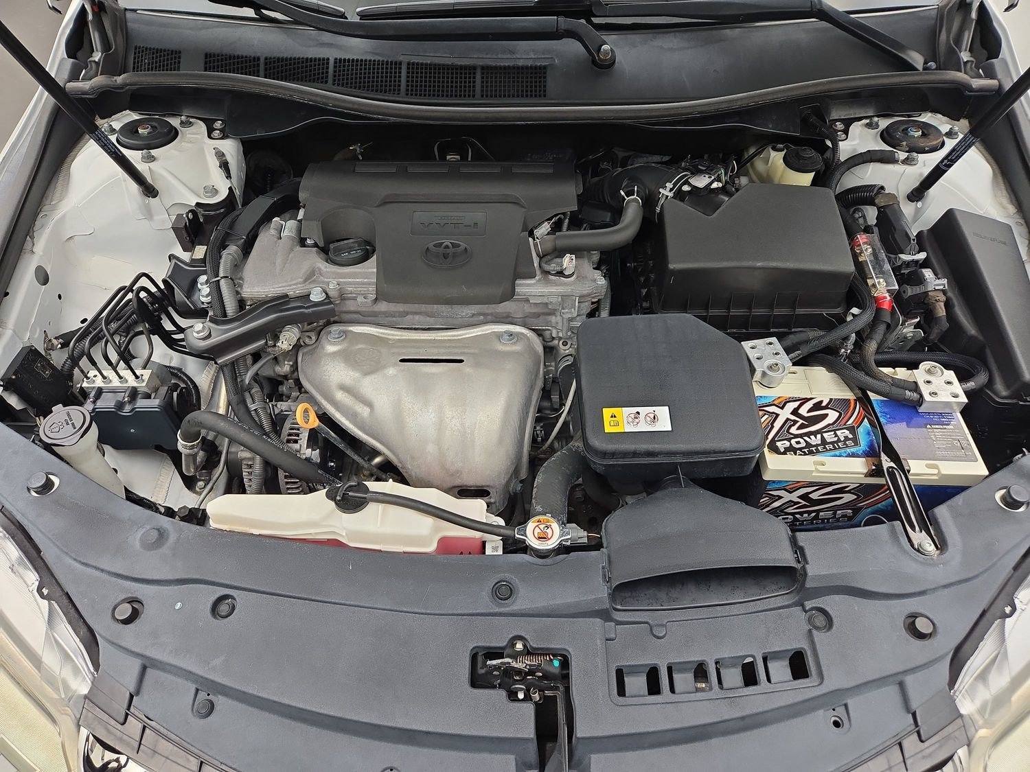 Used 2017 Toyota Camry SE FWD image 29