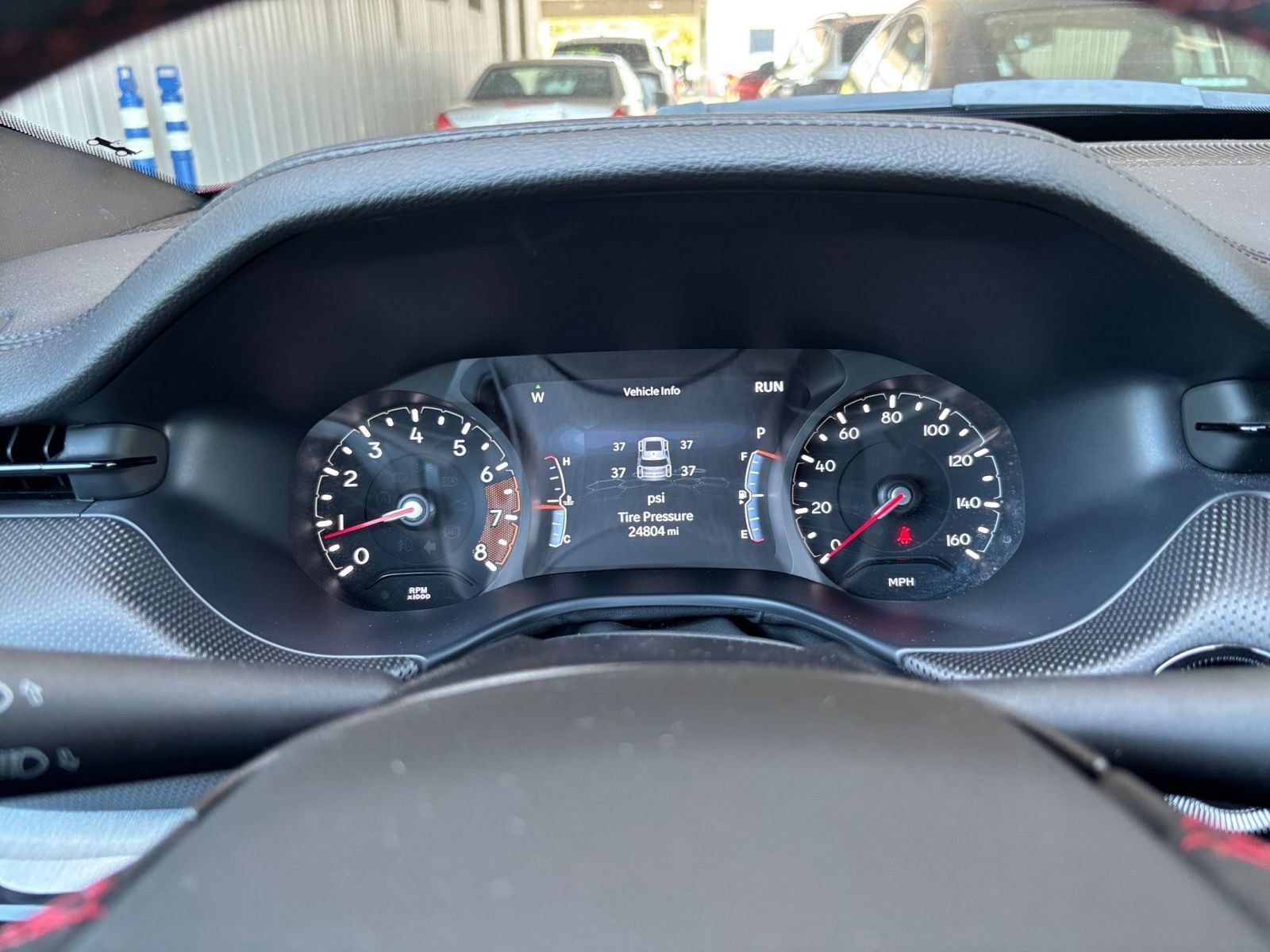 Used 2025 Jeep Compass Trailhawk AWD/4WD image 38