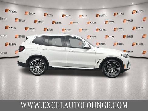 Used 2023 BMW X3 sDrive30i w/ Premium Package RWD image 6