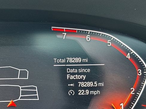 Used 2020 BMW 740i w/ Premium Package image 30