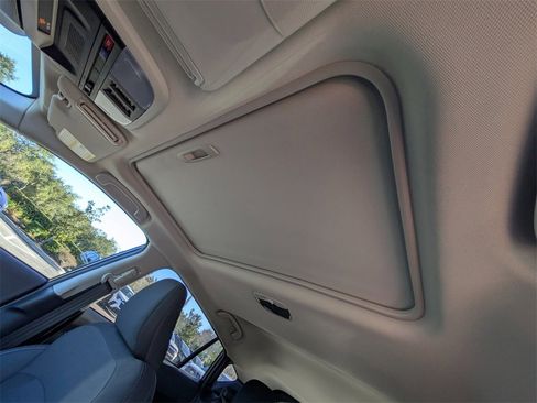 Certified 2026 Subaru Crosstrek 2.0i Premium image 18